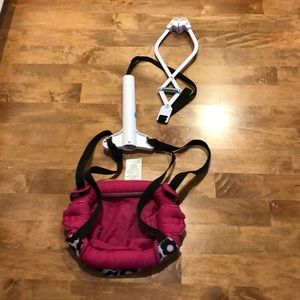 Jenny Jump Up — Baby door jumper